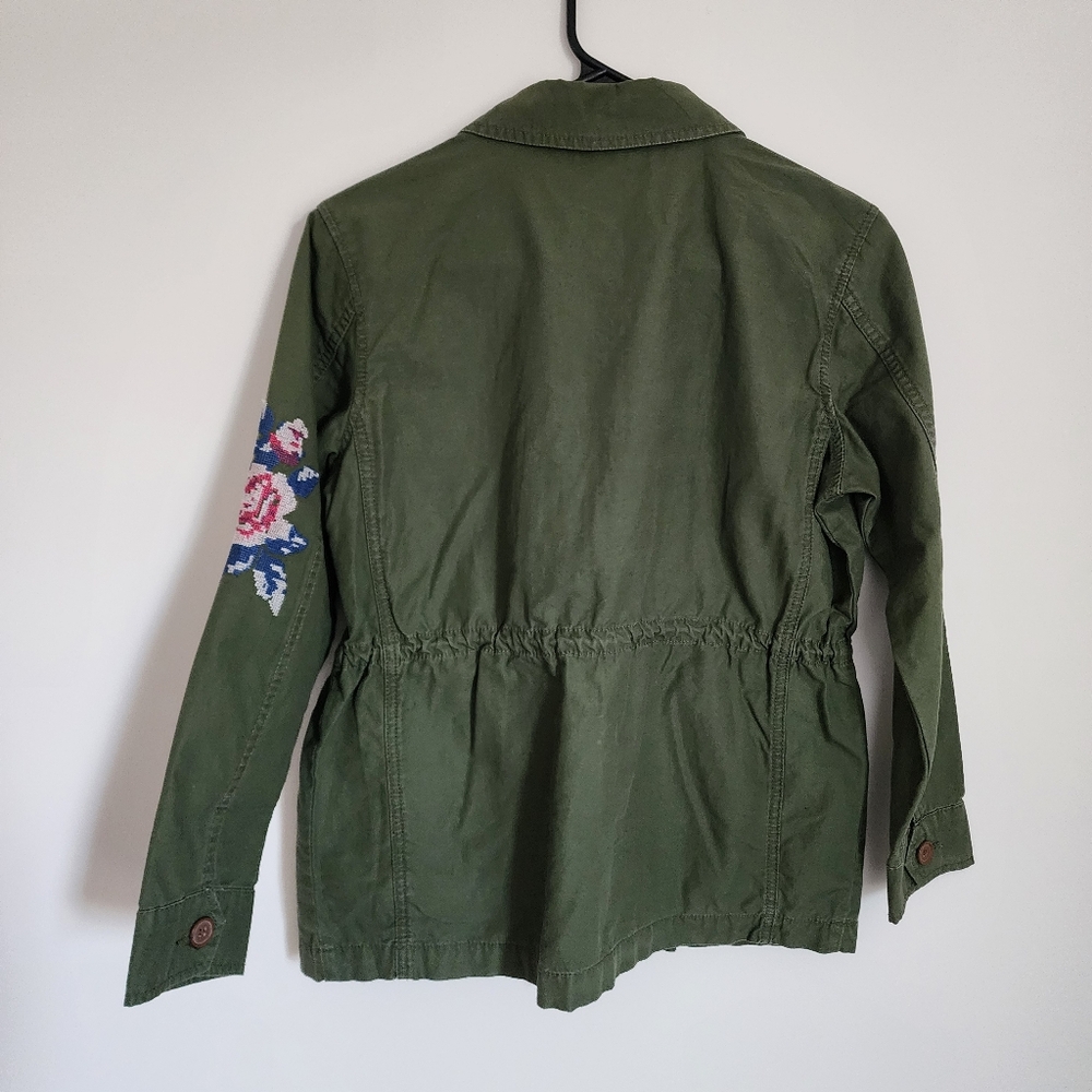 Green Jacket - Picture 5 of 14